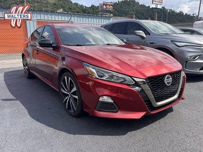 2021 Nissan Altima 2.5 SR Sedan