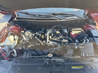 2021 Nissan Altima 2.5 SR Sedan