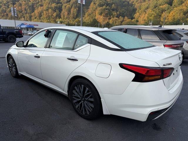 2023 Nissan Altima 2.5 SV Sedan