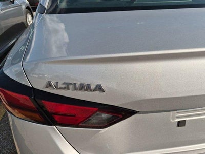 2025 Nissan Altima SV FWD