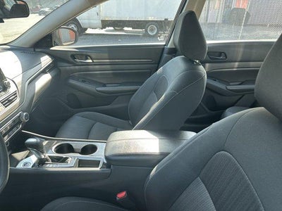 2024 Nissan Altima 2.5 SV Sedan