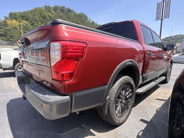 2018 Nissan Titan 4x4 Crew Cab Platinum Reserve