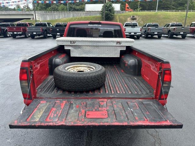 2000 Nissan Frontier 4WD XE