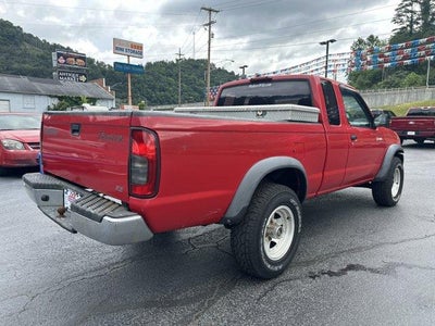 2000 Nissan Frontier 4WD XE