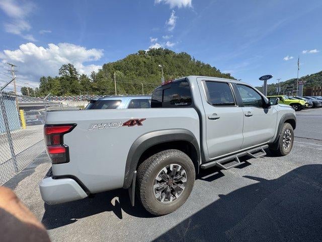 2024 Nissan Frontier Crew Cab 4x4 PRO-4X
