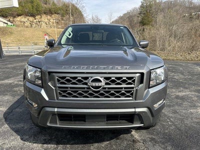 2022 Nissan Frontier Crew Cab 4x4 SV Auto