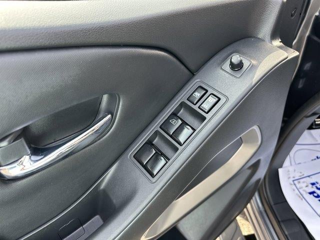 2022 Nissan Frontier Crew Cab 4x4 SV Auto