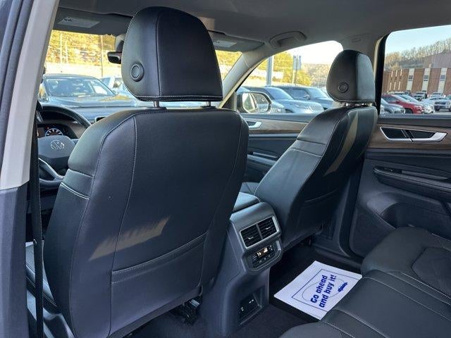 2024 Volkswagen Atlas 2.0T SE w/Technology 4MOTION