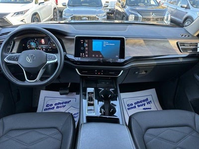 2024 Volkswagen Atlas 2.0T SE w/Technology 4MOTION