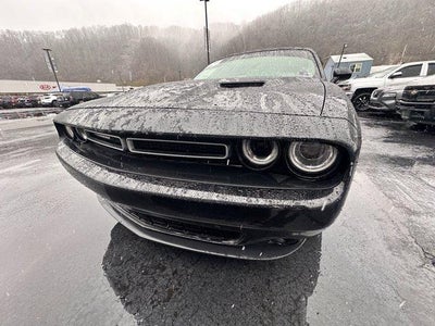 2019 Dodge Challenger SXT AWD