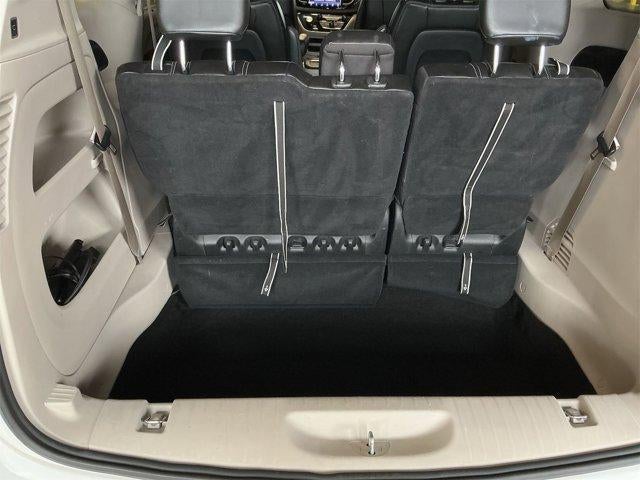 2023 Chrysler Pacifica Touring L FWD