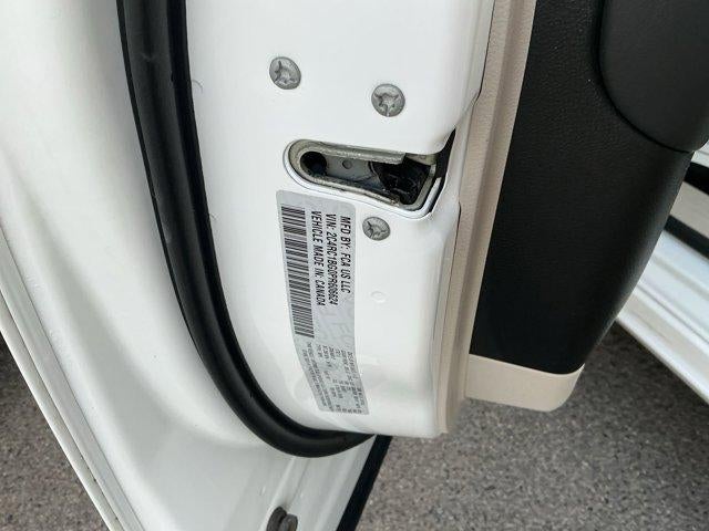 2023 Chrysler Pacifica Touring L FWD