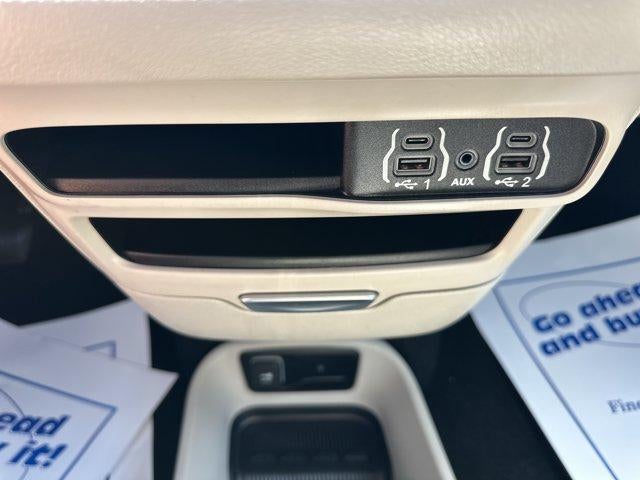 2023 Chrysler Pacifica Touring L FWD