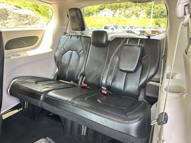 2023 Chrysler Pacifica Touring L FWD