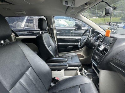 2016 Chrysler Town & Country 4dr Wgn Touring