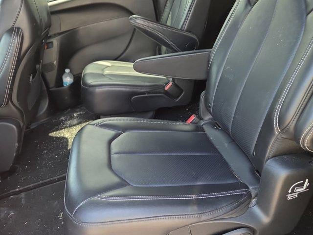 2025 Chrysler Pacifica Select FWD