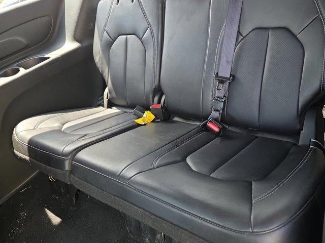 2025 Chrysler Pacifica Select FWD