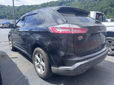 2022 Ford Edge SE AWD