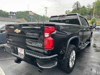 2022 Chevrolet Silverado 2500 HD Crew Cab Standard Box 4-Wheel Drive High Country