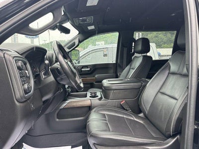 2022 Chevrolet Silverado 2500 HD Crew Cab Standard Box 4-Wheel Drive High Country