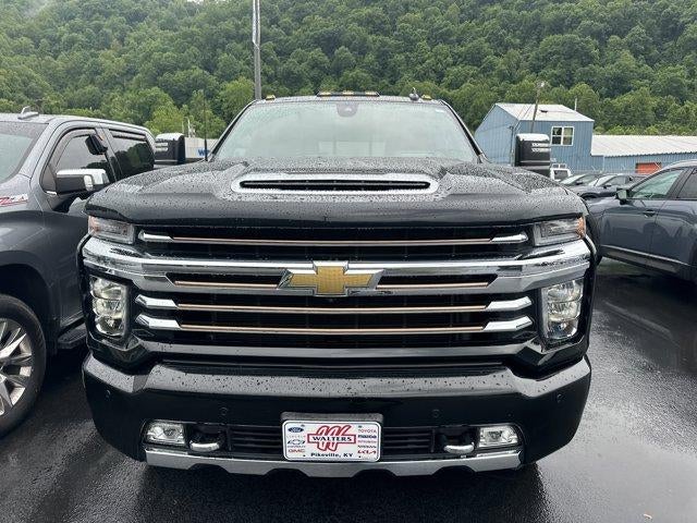 2022 Chevrolet Silverado 2500 HD Crew Cab Standard Box 4-Wheel Drive High Country