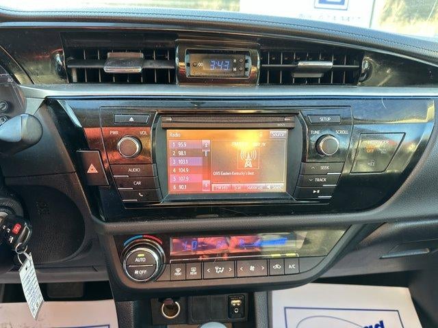 2016 Toyota Corolla 4dr Sdn CVT Auto S (SE)