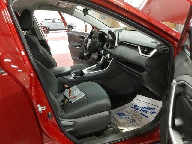 2025 Toyota RAV4 LE AWD (Natl)