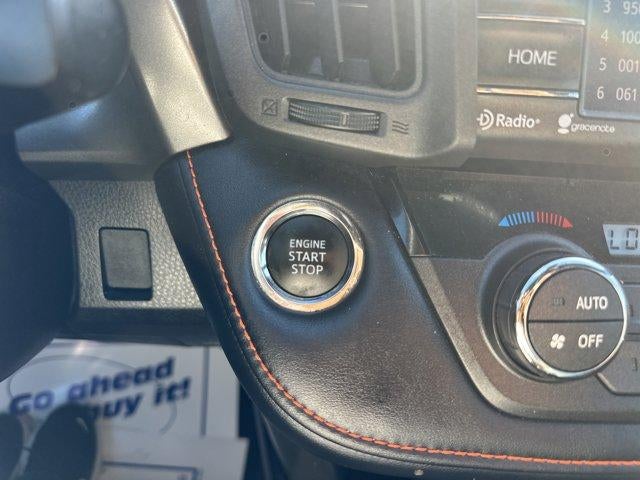 2017 Toyota RAV4 SE AWD (Natl)