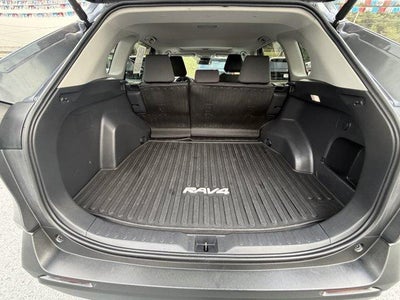 2024 Toyota RAV4 XLE AWD (Natl)