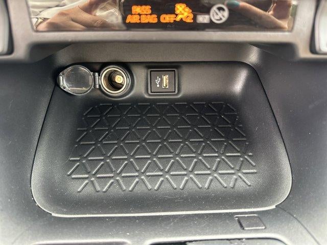 2025 Toyota RAV4 XLE AWD (Natl)