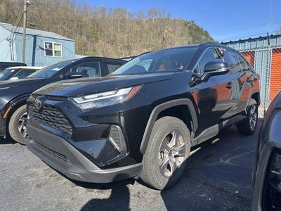 2025 Toyota RAV4 XLE AWD (Natl)