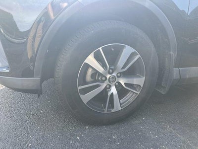 2016 Toyota RAV4 AWD 4dr XLE (Natl)