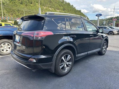 2016 Toyota RAV4 AWD 4dr XLE (Natl)