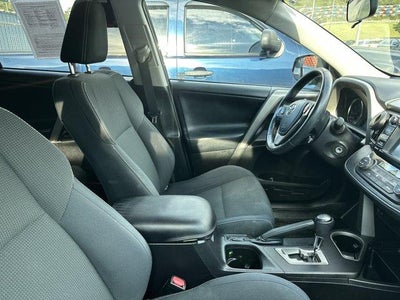 2016 Toyota RAV4 AWD 4dr XLE (Natl)