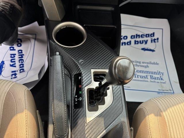 2013 Toyota RAV4 AWD 4dr XLE (Natl)