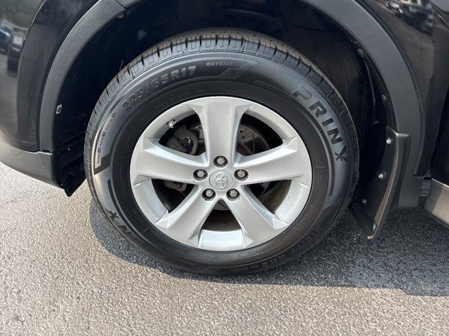 2013 Toyota RAV4 AWD 4dr XLE (Natl)