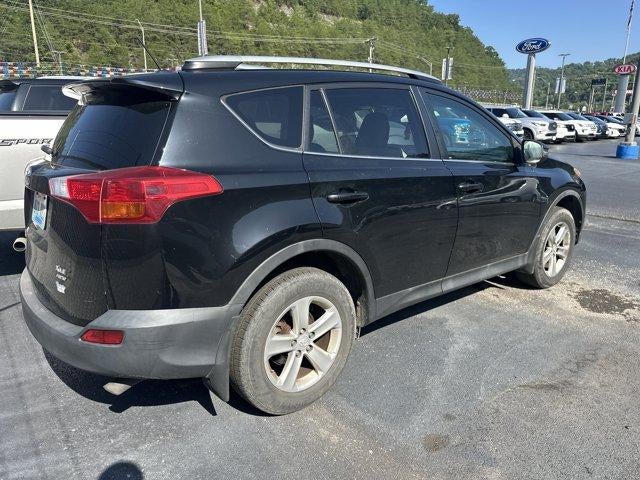2013 Toyota RAV4 AWD 4dr XLE (Natl)
