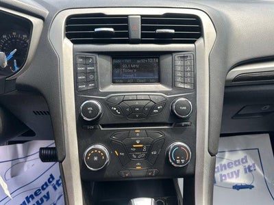 2013 Ford Fusion 4dr Sdn SE FWD