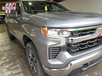 2023 Chevrolet Silverado 1500 Crew Cab Short Box 4-Wheel Drive LT 2FL