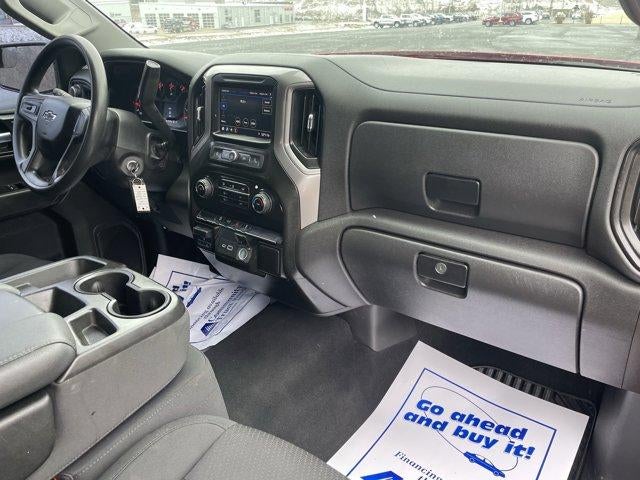 2021 Chevrolet Silverado 1500 Crew Cab Short Box 4-Wheel Drive Custom Trail Boss