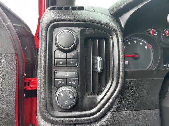 2021 Chevrolet Silverado 1500 Crew Cab Short Box 4-Wheel Drive Custom Trail Boss