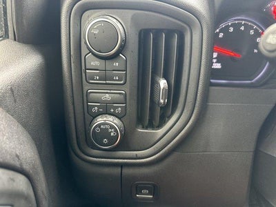 2024 Chevrolet Silverado 1500 Crew Cab Short Box 4-Wheel Drive Custom Trail Boss