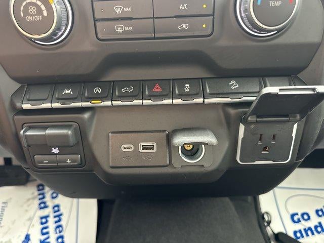 2024 Chevrolet Silverado 1500 Crew Cab Short Box 4-Wheel Drive Custom Trail Boss