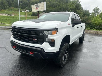 2024 Chevrolet Silverado 1500 Crew Cab Short Box 4-Wheel Drive Custom Trail Boss