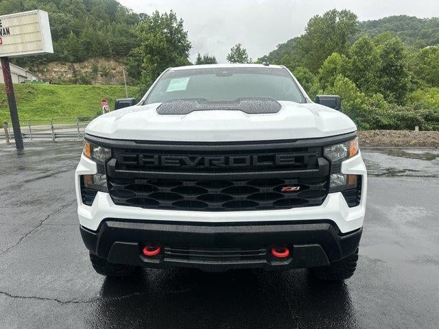 2024 Chevrolet Silverado 1500 Crew Cab Short Box 4-Wheel Drive Custom Trail Boss