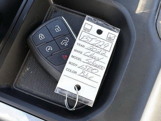 2022 Chevrolet Silverado 1500 Crew Cab Short Box 4-Wheel Drive LT Trail Boss