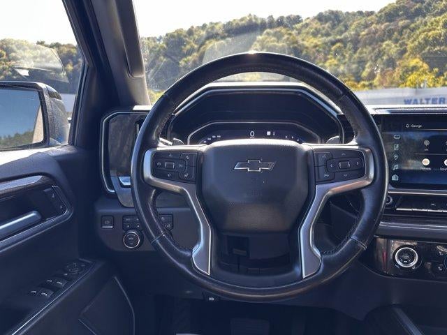 2022 Chevrolet Silverado 1500 Crew Cab Short Box 4-Wheel Drive LT Trail Boss