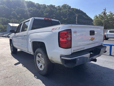 2015 Chevrolet Silverado 1500 Crew Cab Short Box 4-Wheel Drive LT Z71