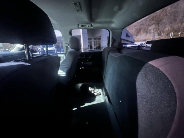 2014 Chevrolet Silverado 1500 Crew Cab Short Box 4-Wheel Drive LT w/1LT