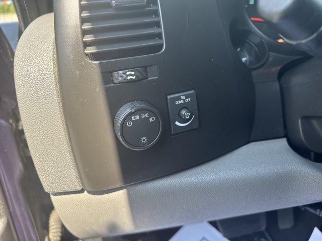 2009 GMC Sierra 1500 Crew Cab Short Box 4-Wheel Drive SL